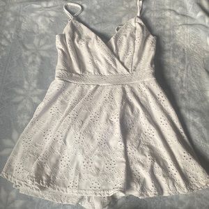 White lacy short dress with shorts underneath rue 21